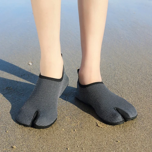 Imagen 2 del producto Zapatos Unisex de gran tamaño para interiores, zapatillas de Yoga y Fitness de secado rápido para playa, zapatos de natación portátiles para parejas, zapatos acuáticos 34-49 #