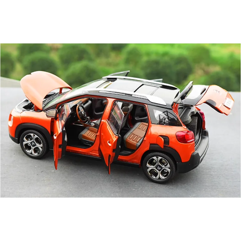 Diecast 1: 18 Scale Citroen C4 Aircross SUV Alloy Car Decoration Model Finished Simulation Collection Vehicle Gift