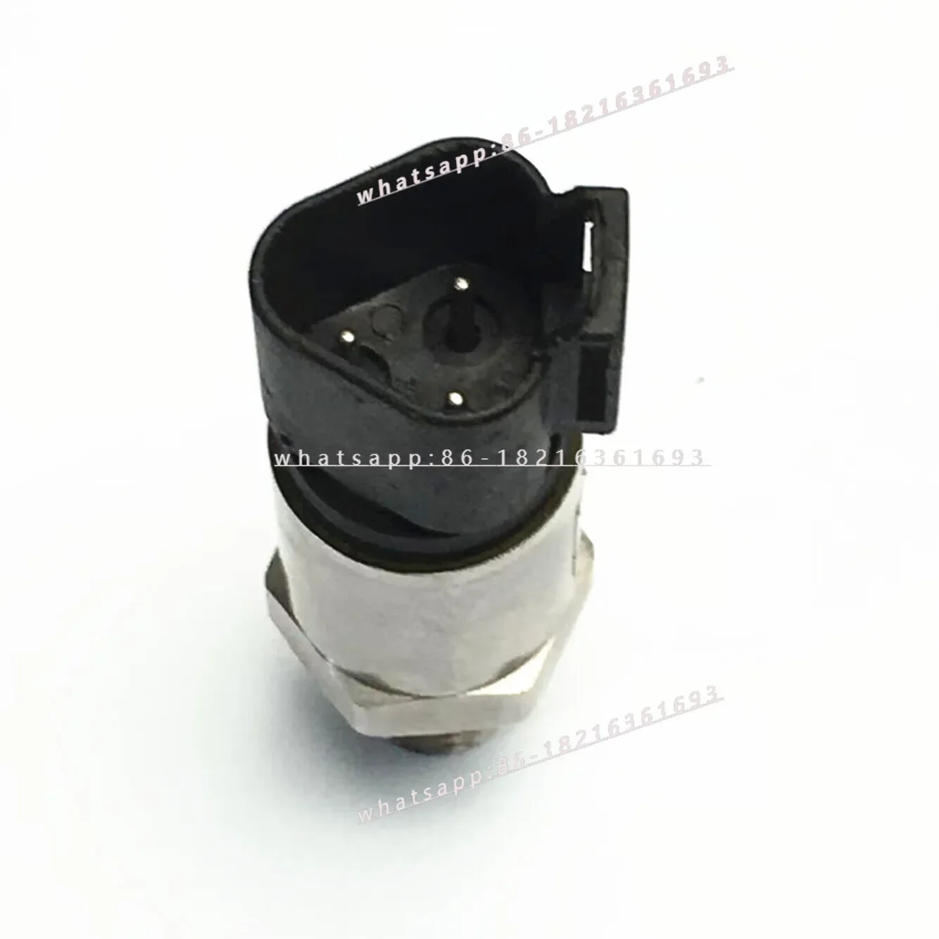 Triangular Head 3 Pin Pressure Sensor Accessories 03E2331 P51-200-S-AI-D-4.5OV 102783314
