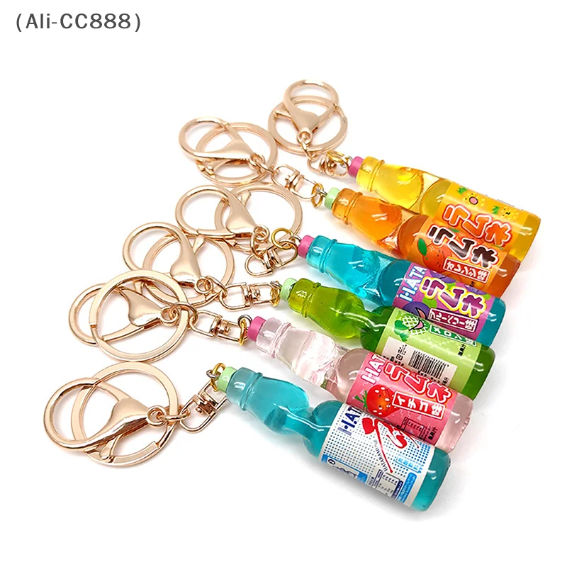 Llavero de soda Ramune japonesa, colgante de comida Kawaii para bolso, accesorio de cosplay, llavero de bebida