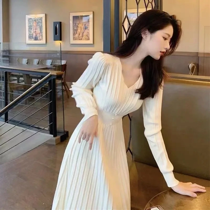 

Temperament Knitted V-neck Sweater Dress For Women's Spring 2024 New Long Sleeved Waist Collection White Knitt Dress Ladies