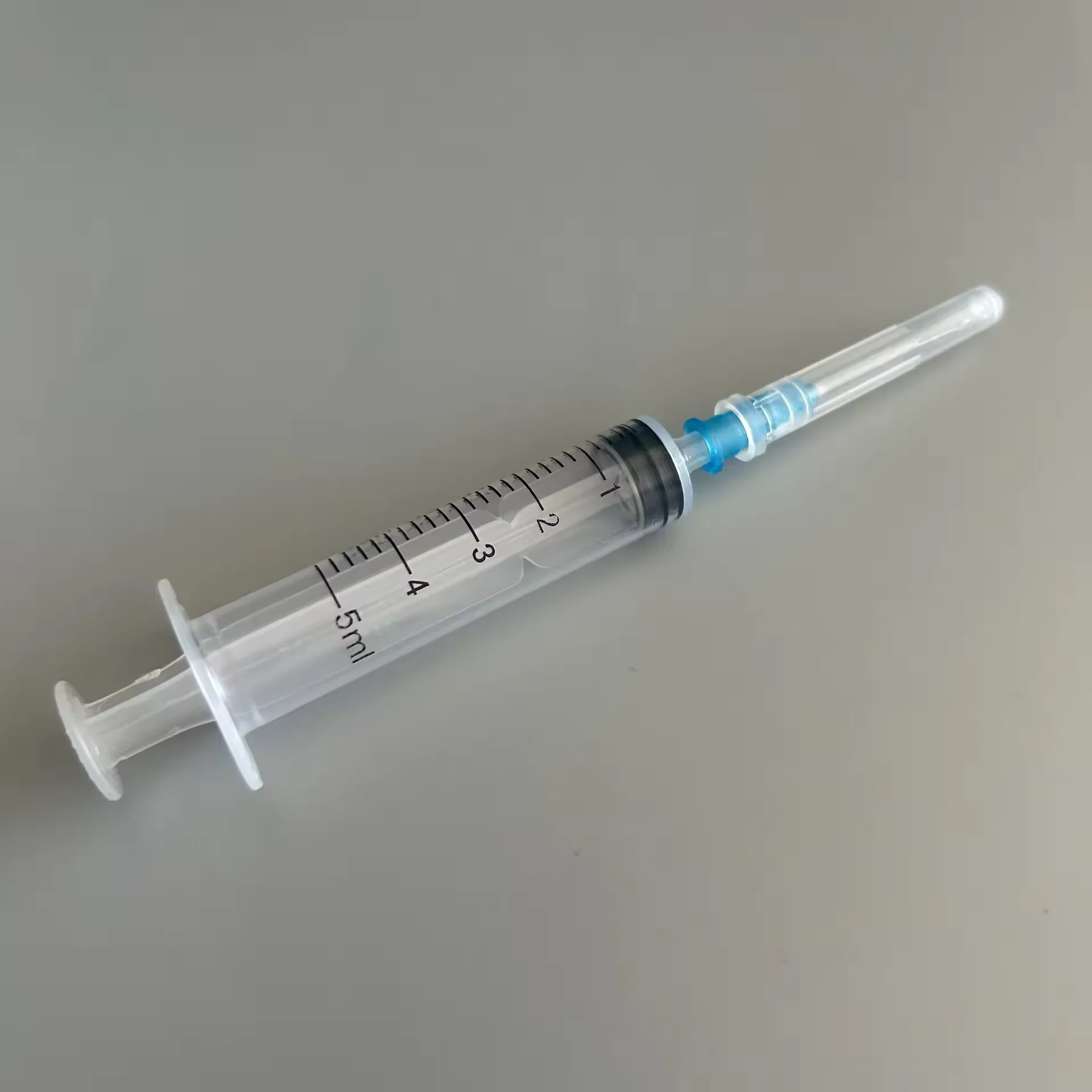 23G 100pcs/box Sterile Disposable Plastic 5ml Luer Lock Syringe Hypodermic Injection Syringe with Needles