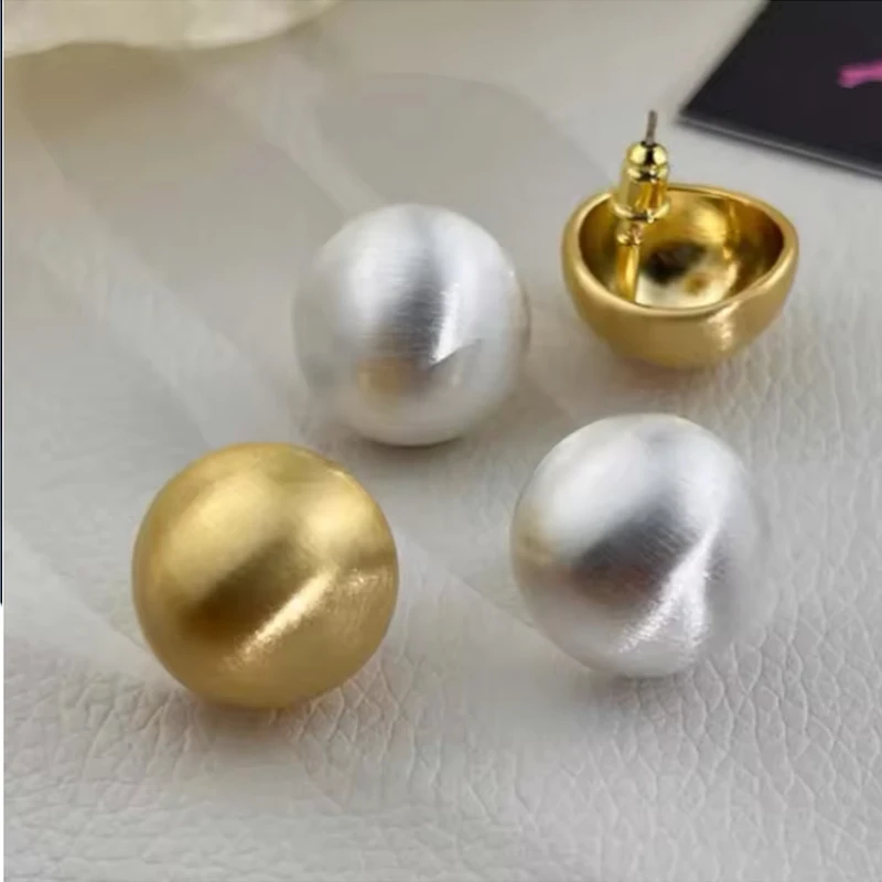 

New European Style Trending Simple Half Metal Stud Earring Fashion Party Minimalist Cheap Earrings Female Jewelry For Woman