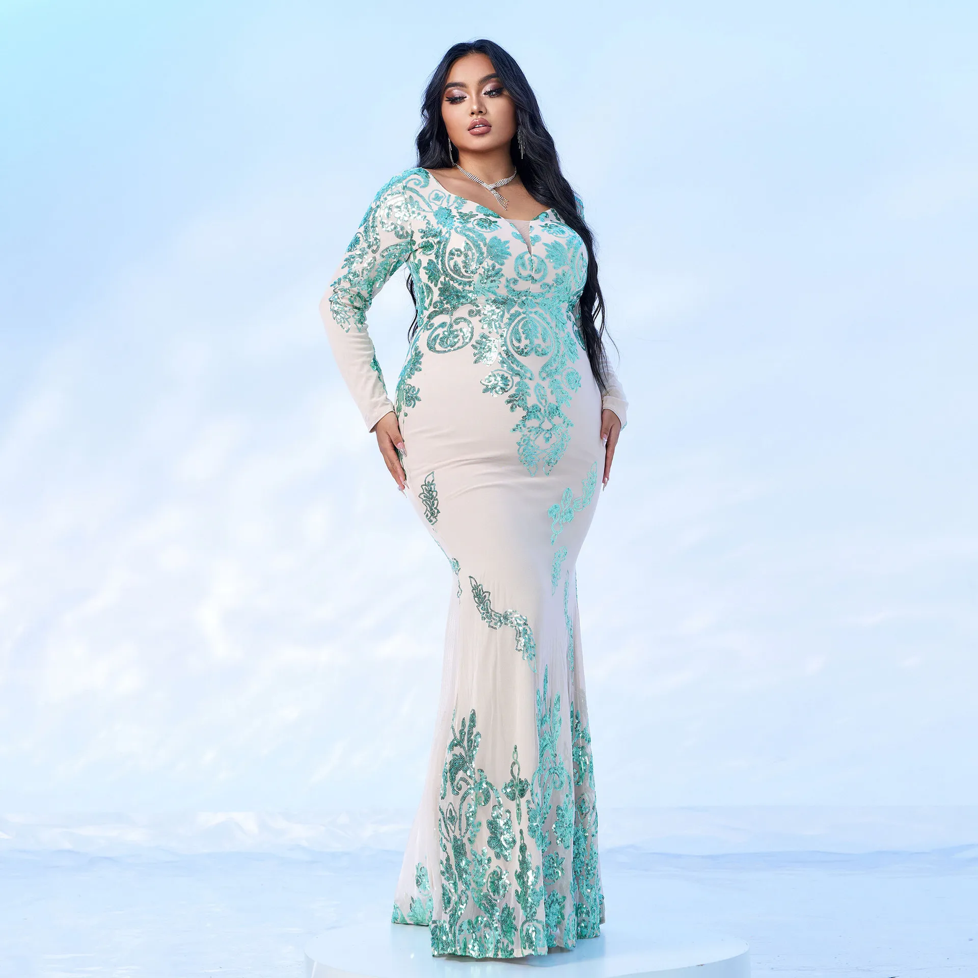 ชุดราตรีทรงเมอร์เมดแบบยาว ไซส์พลัส คอวี ผ้าคลุมไหล่  ชุดออกงาน ชุดทำงาน กระโปรงแบบพันรอบ