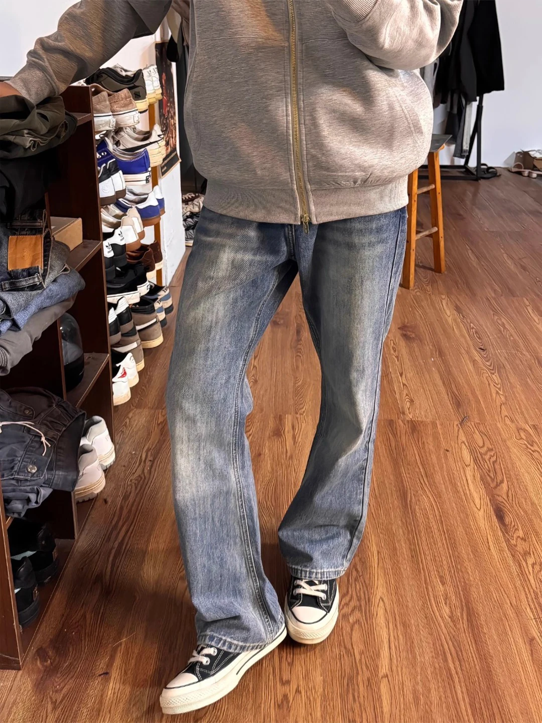 

Retro Blue Thickened Fleece Lined Straight Leg Jeans Men Winter Fashion American Vibe Slim Fit Bootcut Pants Casual Wear