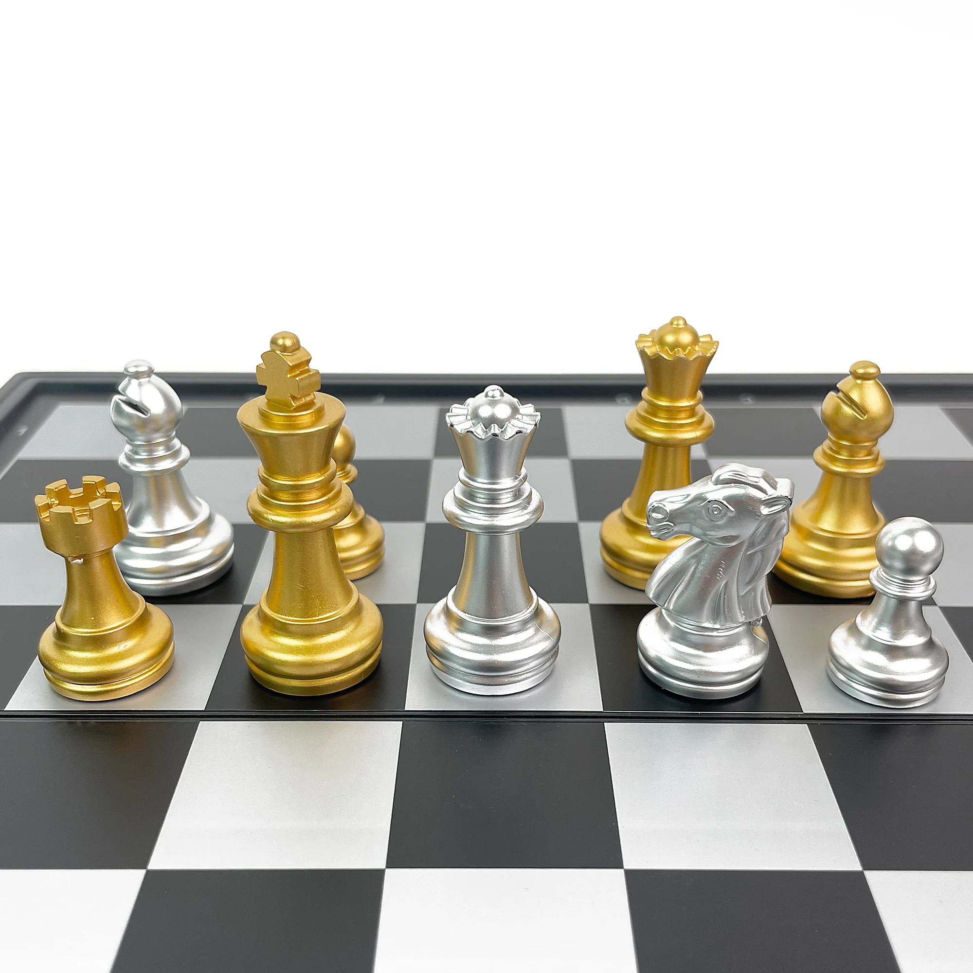 25cm Foldable Magnetic Gold & Silver Plastic Travel Chess Set thumbnail 3