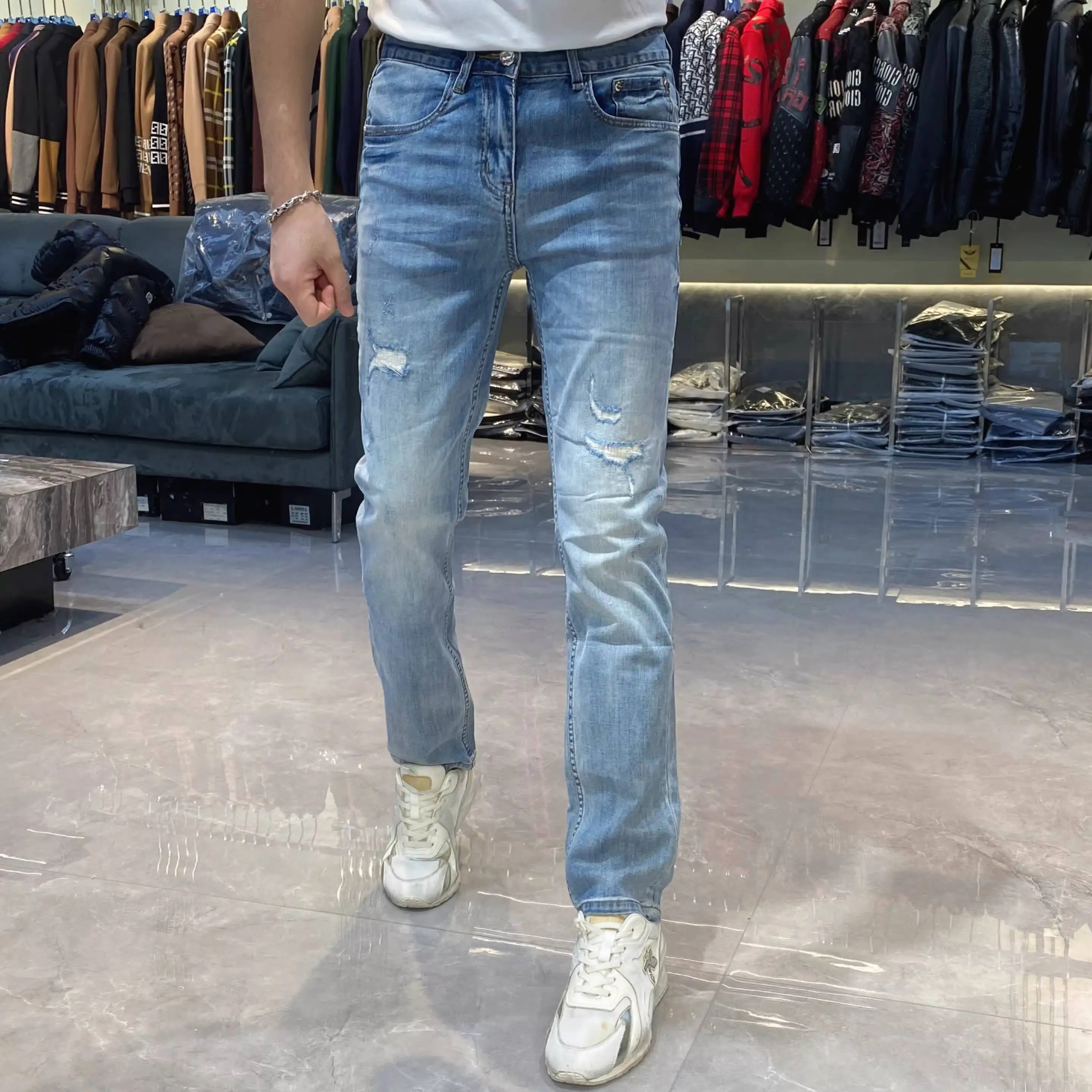 Nuovi Jeans da Uomo 2026 Stile - Skinny Jeans Ripped recensione e prezzo