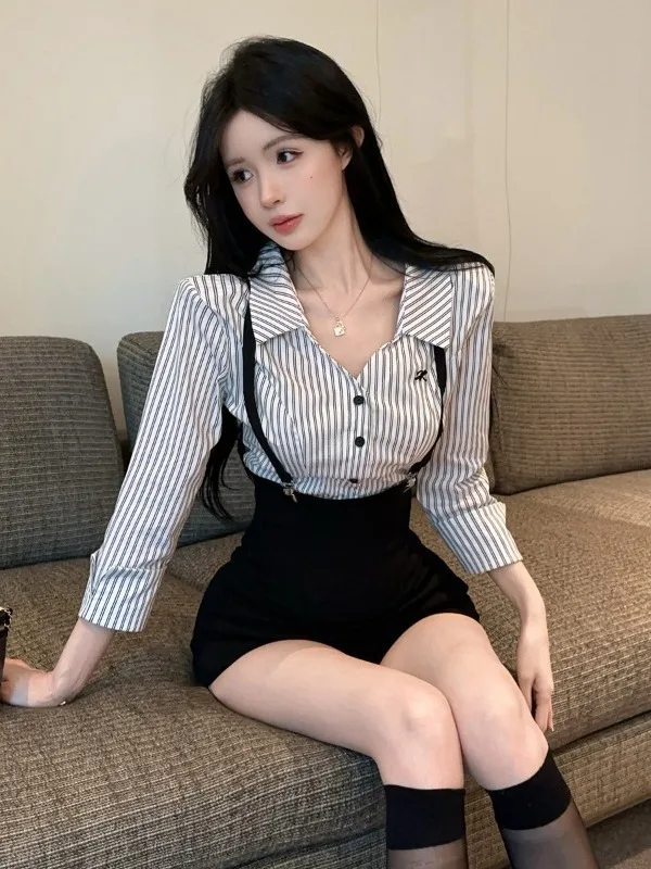 Fashionable Striped Shirt Long Sleeve Jk Uniform Top Beautiful Autumn New Style Two Piece Set with Overalls for Women Commute...