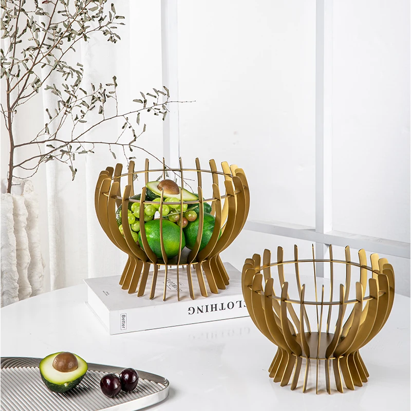 Luxury Extremely Golden Silver Stainless Steel Artistic Hollow Circular Tray Home Sales Office Living Room Decoration Tray Set