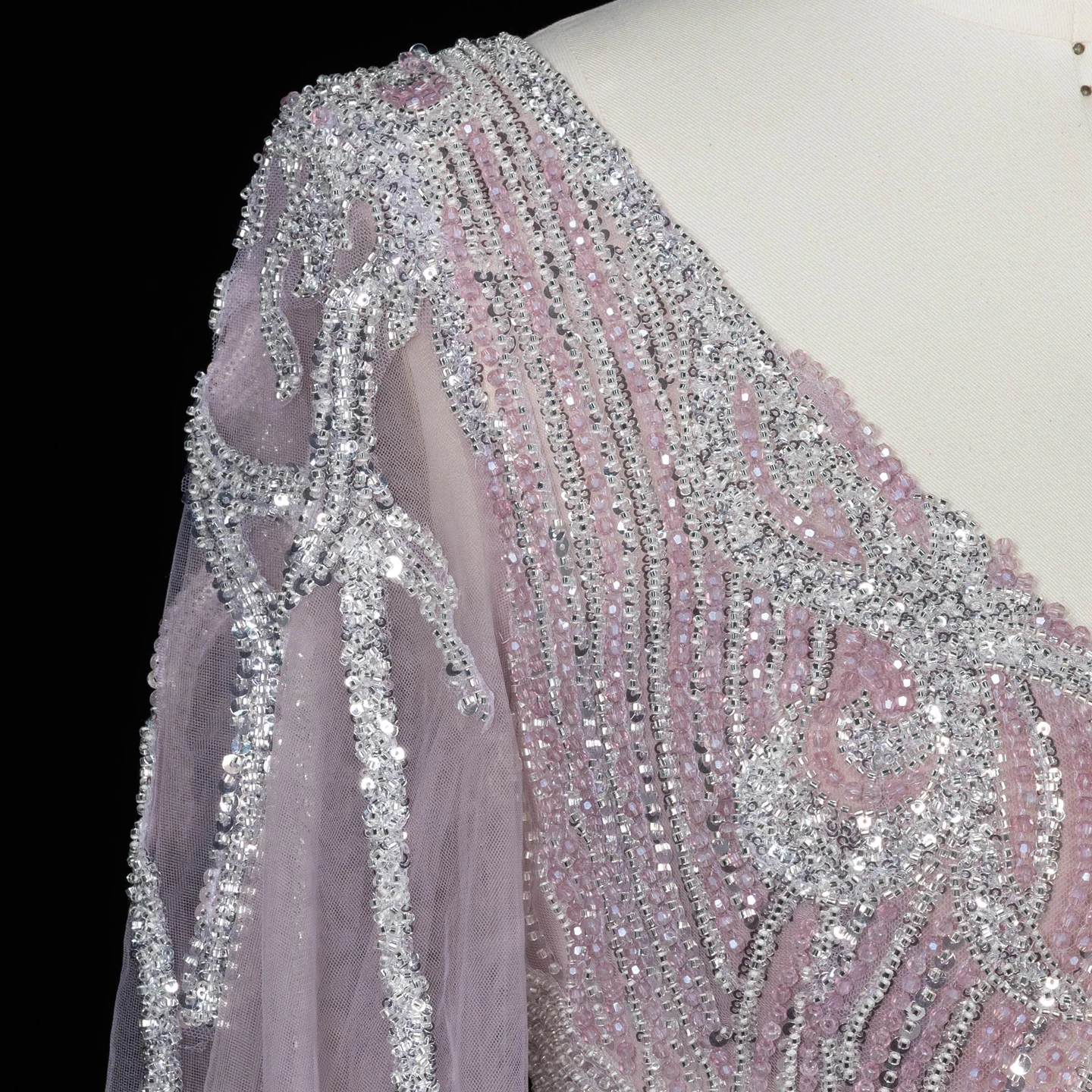 Sharon Said Luxuriöses Rosa Abendkleid mit Perlenstickerei, V-Ausschnitt, A-Linie und Puffärmeln, 2026 Damen Hochzeitsfeier SS057, Maßanfertigung – Detail 9