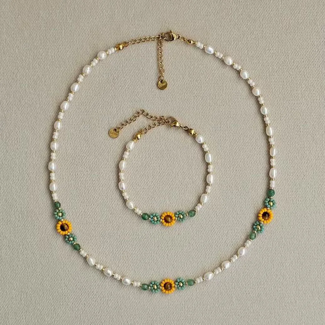 

2026 Waterproof Handmade Flower Glass Beads Freshwater Pearl Necklace Women's Jewelry Set