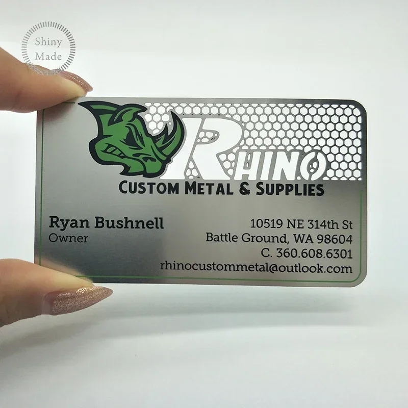 

Металлическая визитная карточка из нержавеющей стали с лазерной резкой оптом