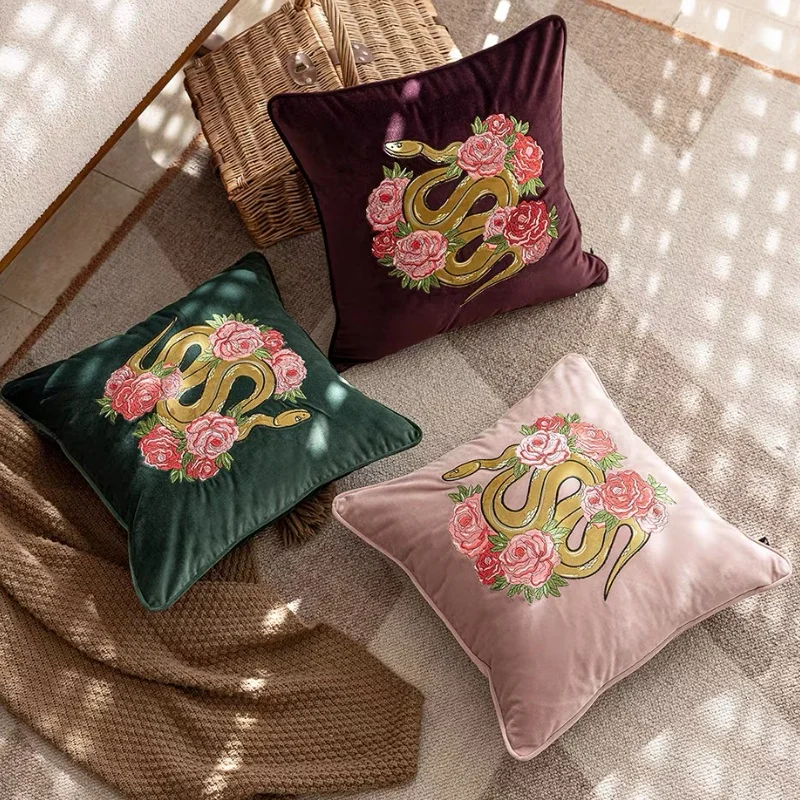 Yellow Pillows Black Leopard Embroidery Cushion Case Luxury Velvet Decorative Pillow Cover For Sofa Chair Home Decorations