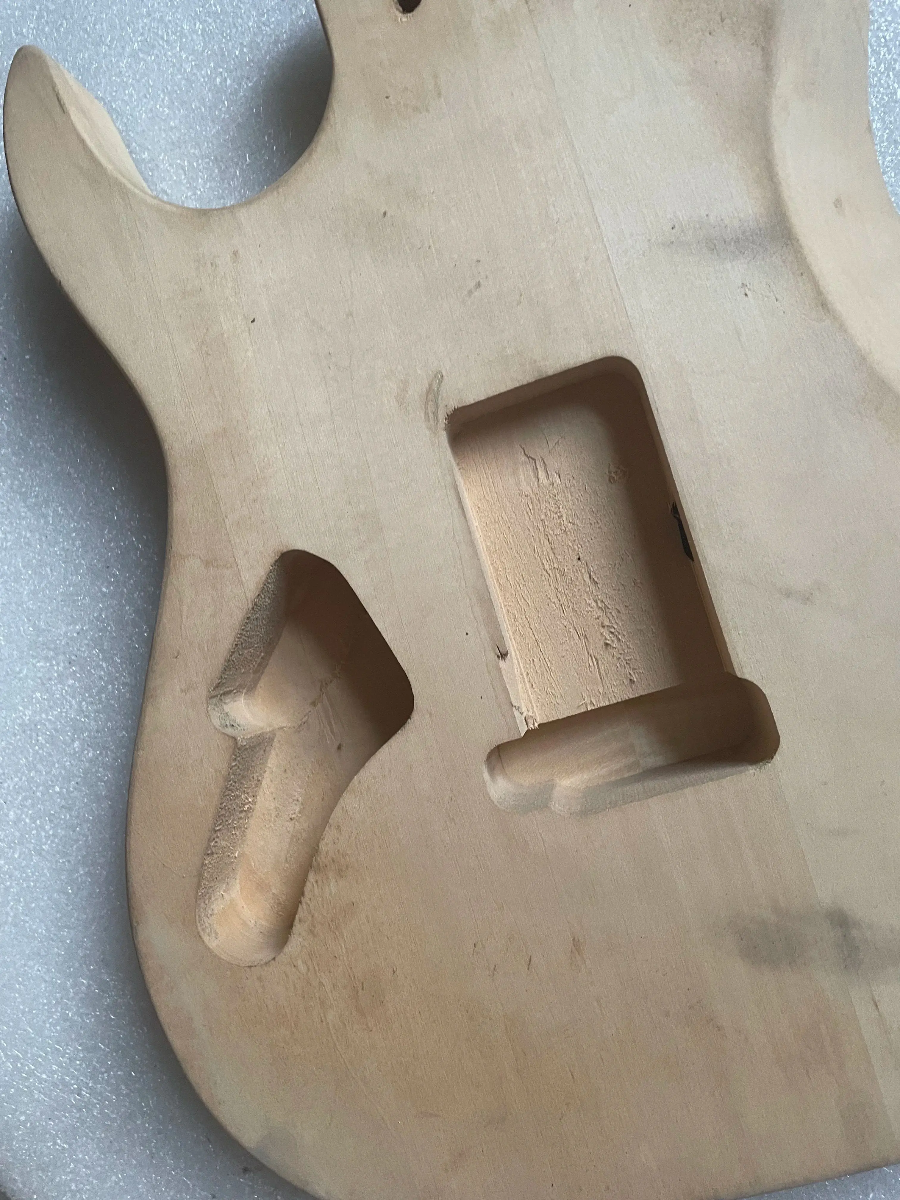 Rare Unfinished Guitar Body, Basswood Flame Maple Veneer, Carved Pattern, Musical Instruments, Wooden Parts, DIY Accessory