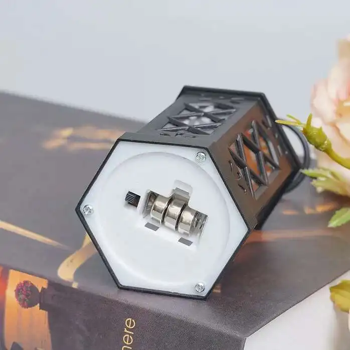 Retro Desktop LED elektronisches Kerzenlicht kreative sechseckige Wind tragbare Kerzen- und Pferdelampe, Atmosphäre Dekoration Geschenk