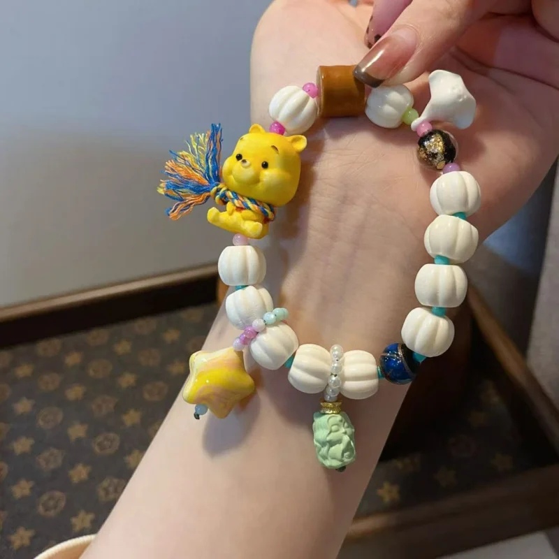 

Cow Bone Bear Twist Beads With Various Antler Netsuke High-End Bracelet