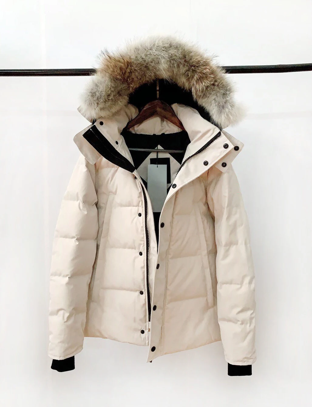 New Production Canadian Style Autumn And Winter Classic Wind Proof Warm White Goose Down Jacket