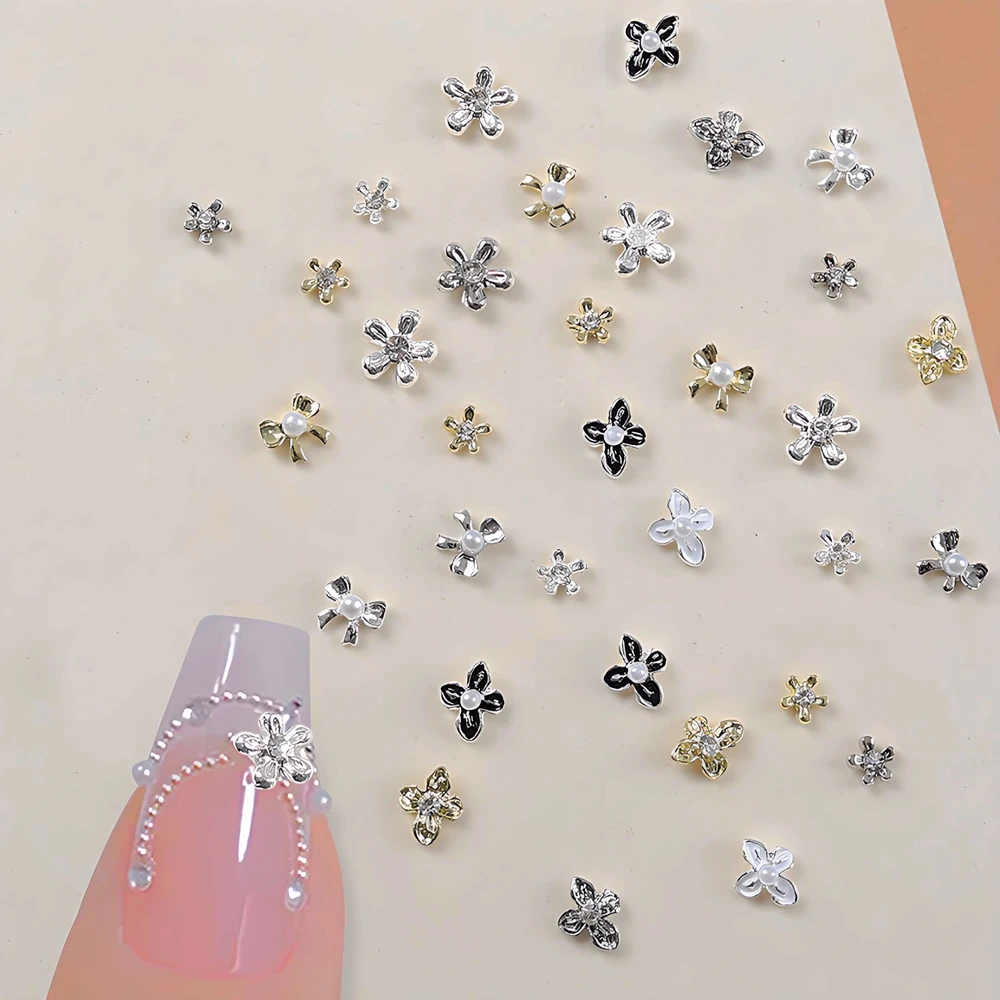 20 STKS Mini 3D Metalen Nail Art Bloemen Bedels Met Strass Parel Kern Voor Nagels Decoratie Ontwerp Manicure Accessoires Benodigdheden