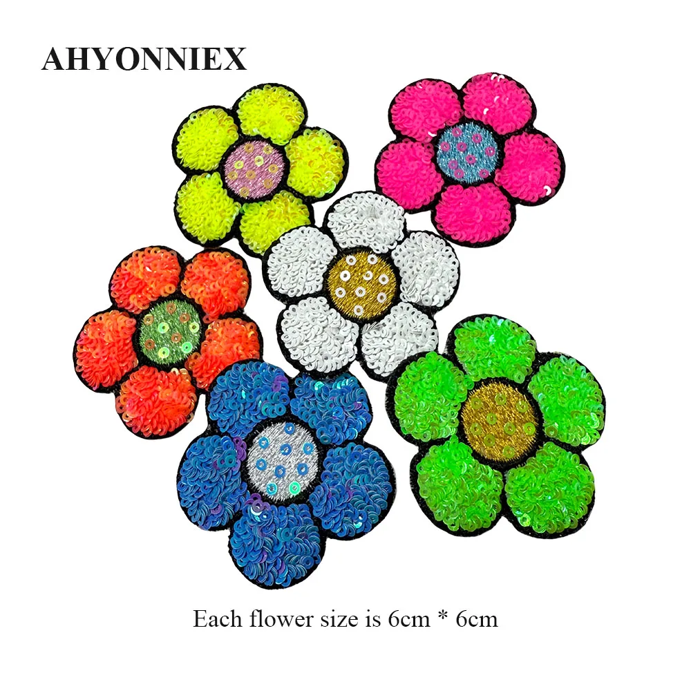 5pcs/Lot 6CM*6CM Shining Pink Green Yellow Blue Orange Sequins Flower Parch For Costume Dress Coat Iron On Patch for Clothing view 4
