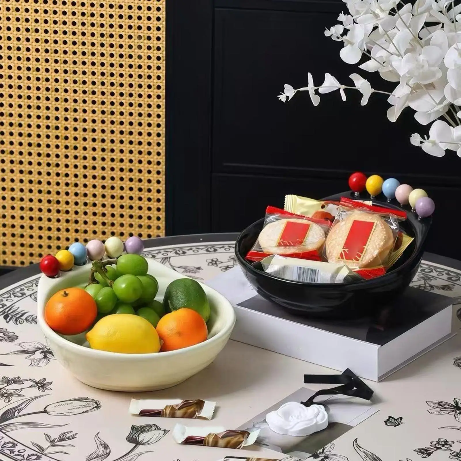 Decorative Salad Bowl set With Fork Large Capacity Geometric Pattern Fruit Serving Plate With Fruit Fork ABS Snack Plate