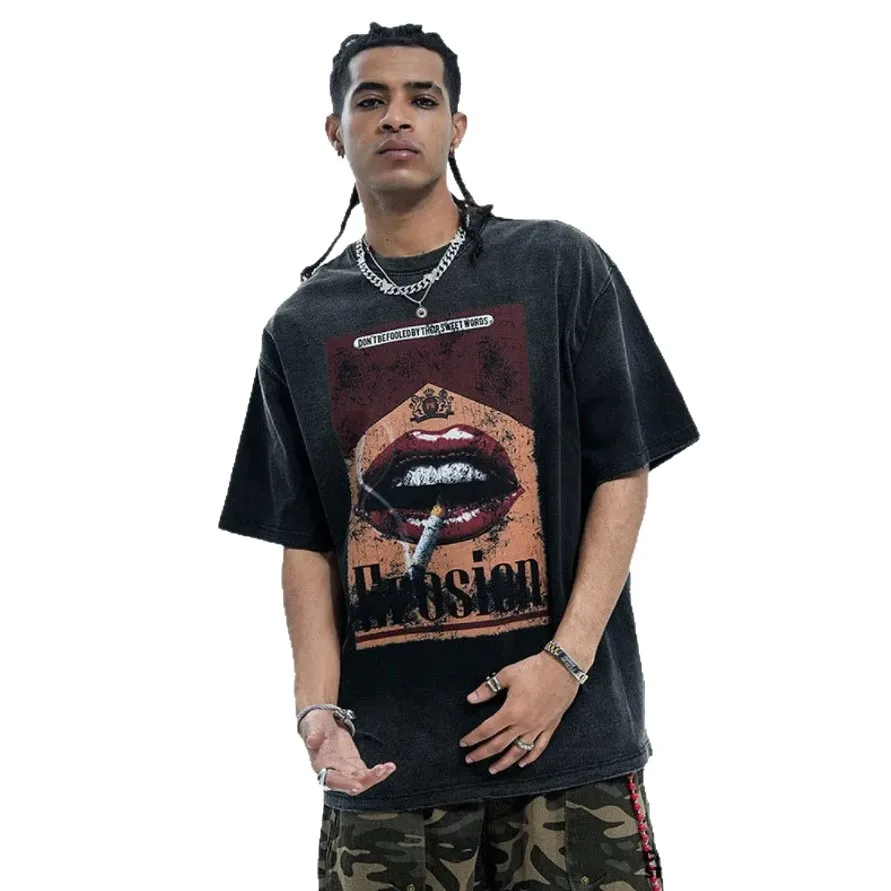 90s Grunge Acid Wash Black Oversized Tee American Red Lips Poster Print Loose 100% Cotton Unisex Punk Streetwear T Shirt Hip Hop