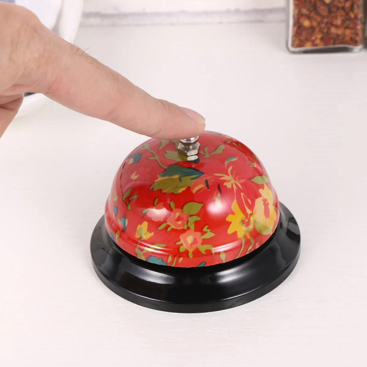 Classic Service Bell Desktop Type Metal Construction Press Button Activation Loud Ringing Sound for Hotel Reception Bar Kitchen