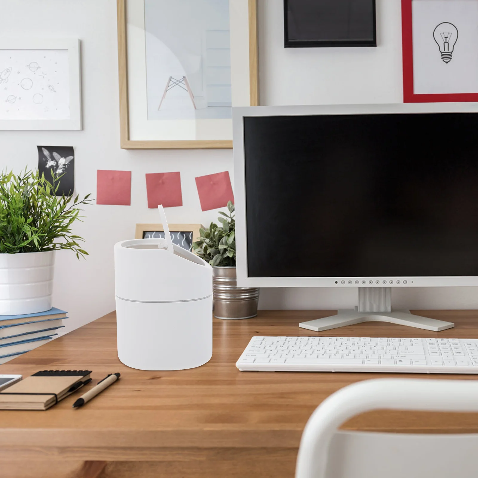 

1Pcs Flip Top Trash Can Heavy Duty Household Waste Bin for Desktop Office Use Small Plastic Garbage Container with Lid Space