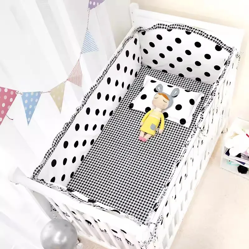 

5PCS Cotton Crib Bed Linen Kit Cartoon Baby Cot Bedding Set for Girls and boys include( 4Bumpers+Sheet)