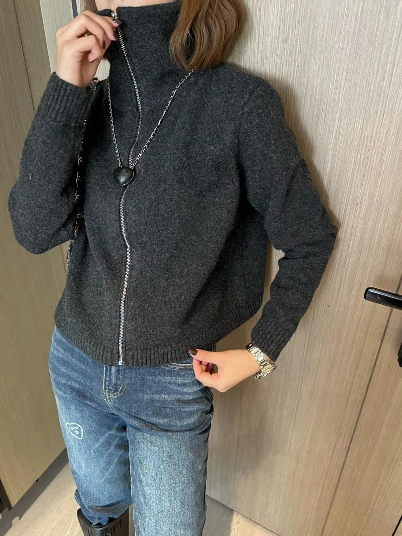 2024 Autumn New Women's Sweater Fashionable, Exquisite, Casual, Versatile Wool Cashmere Zipper Stand up Collar cardigan Coat