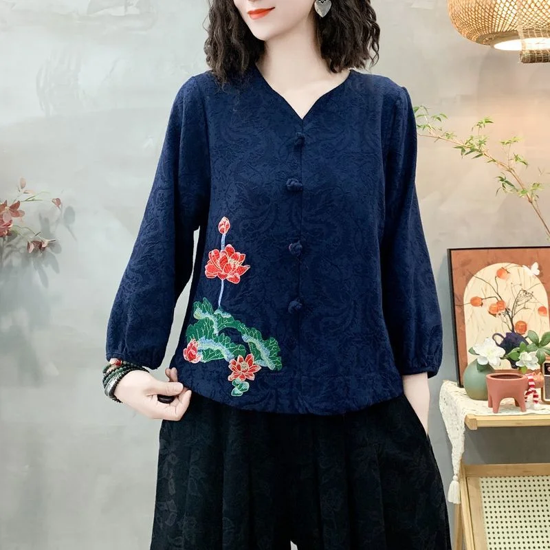 Middle-aged Elderly Female Retro Ethnic Style Nine-quarter Sleeve T-shirt Spring New Loose Cotton Linen Embroidered Jacquard Top