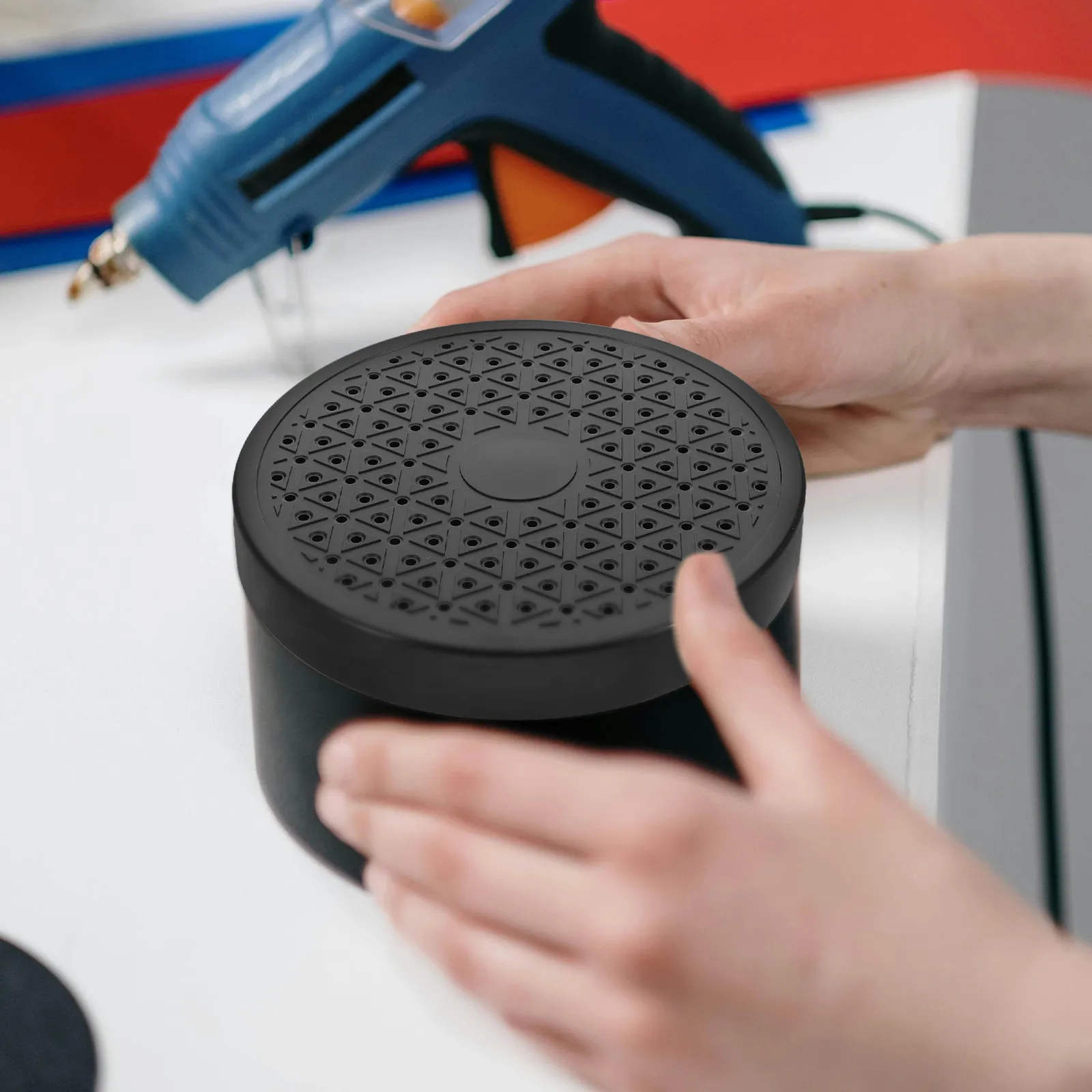 Round Plastic Painting Stand Airbrush Spray Holder Rotating Base for DIY Craft Coloring Decorating Accessories