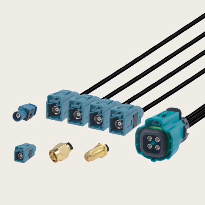 Rosen Waterproof FAKRA Mini Four-in-One Turn SMA Male and Female 1.5DS Coaxial Extension Cable