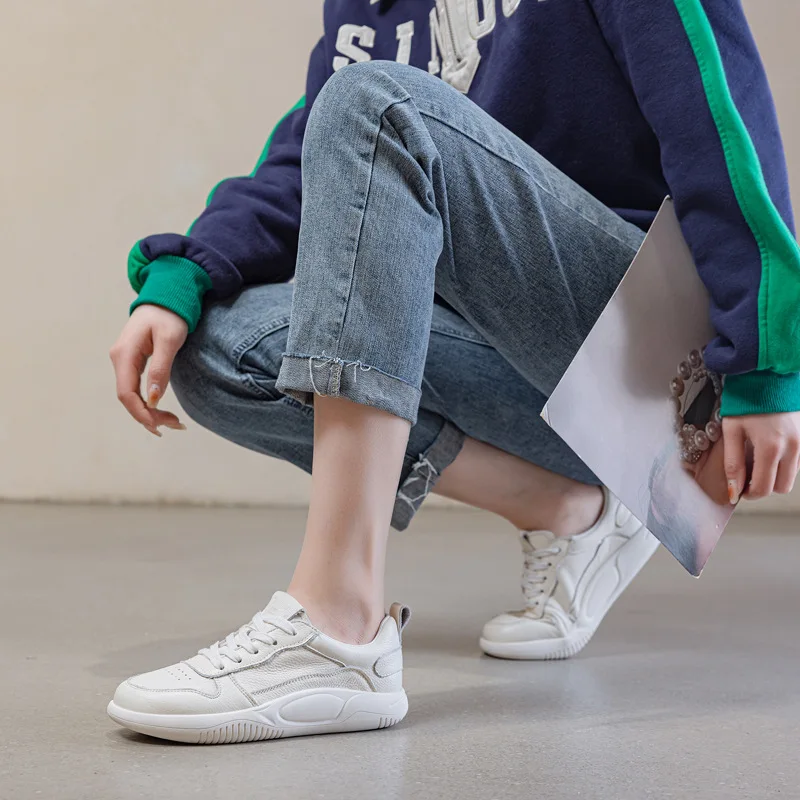 

Women's Board Shoes 2025 Spring and Autumn New Versatile Sports and Leisure Women's Shoes Thin Board Shoes with Velvet