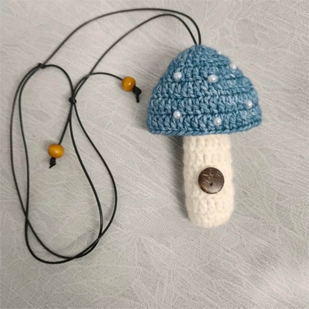 قابل للتعديل حامل أحمر الشفاه حقيبة قلادة الحياكة الفطر نمط الشفاه بلسم المفاتيح اليدوية حامل أحمر الشفاه الغطاء الواقي #1