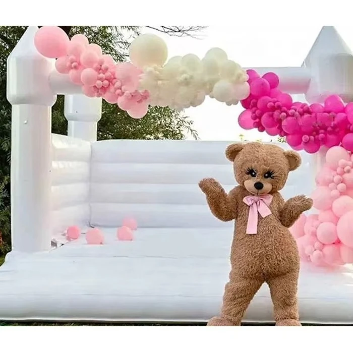 Wholesales Large White Castle Commercial Inflatable Playground PVC Kids Bounce House with Outdoor Jumping Castle for Kids