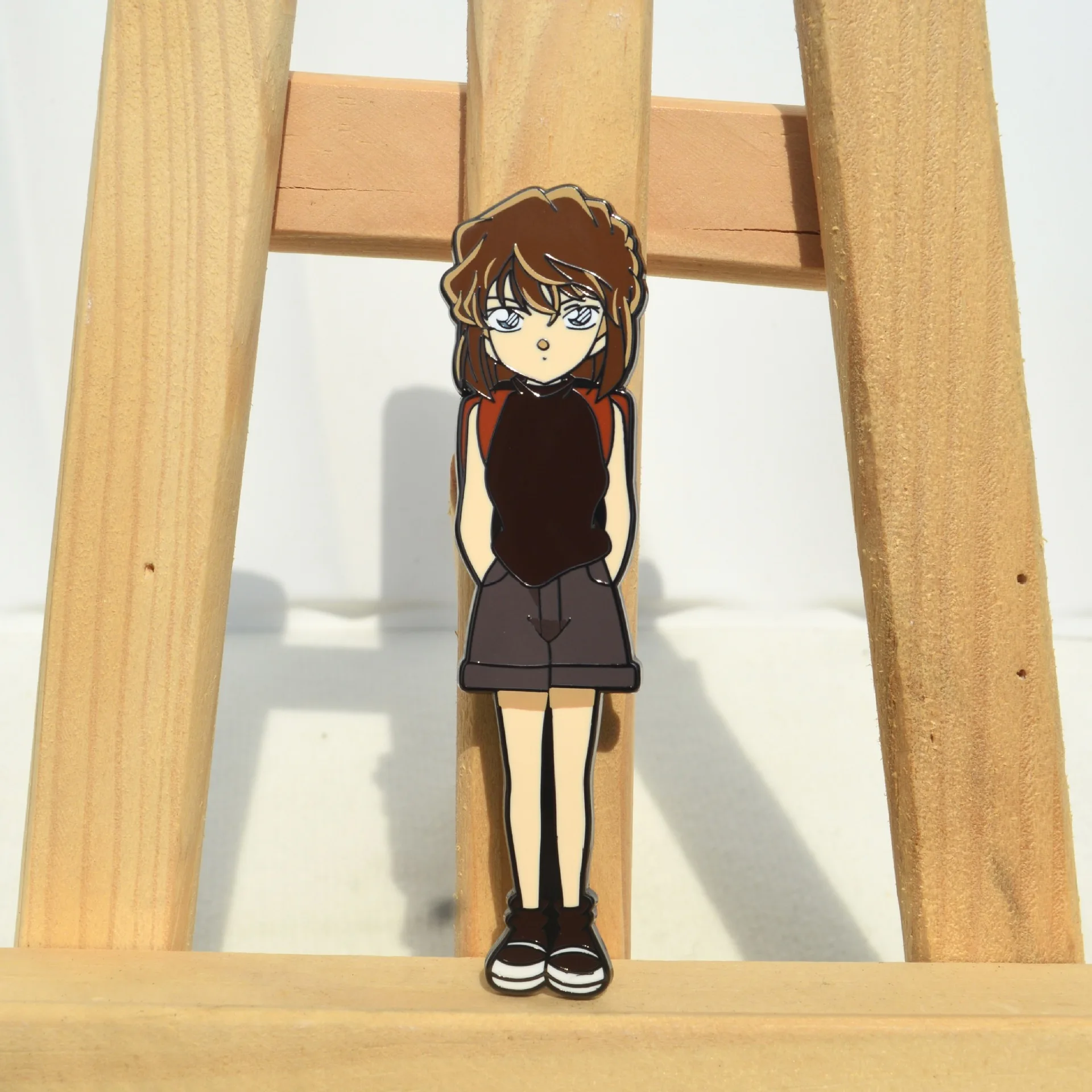 Haibara Ai Pins Pendant Anime Detective Conan Sherry Metal Badges Japanese Manga Brooches Bag Backpack Clothing Lapel Cosplay