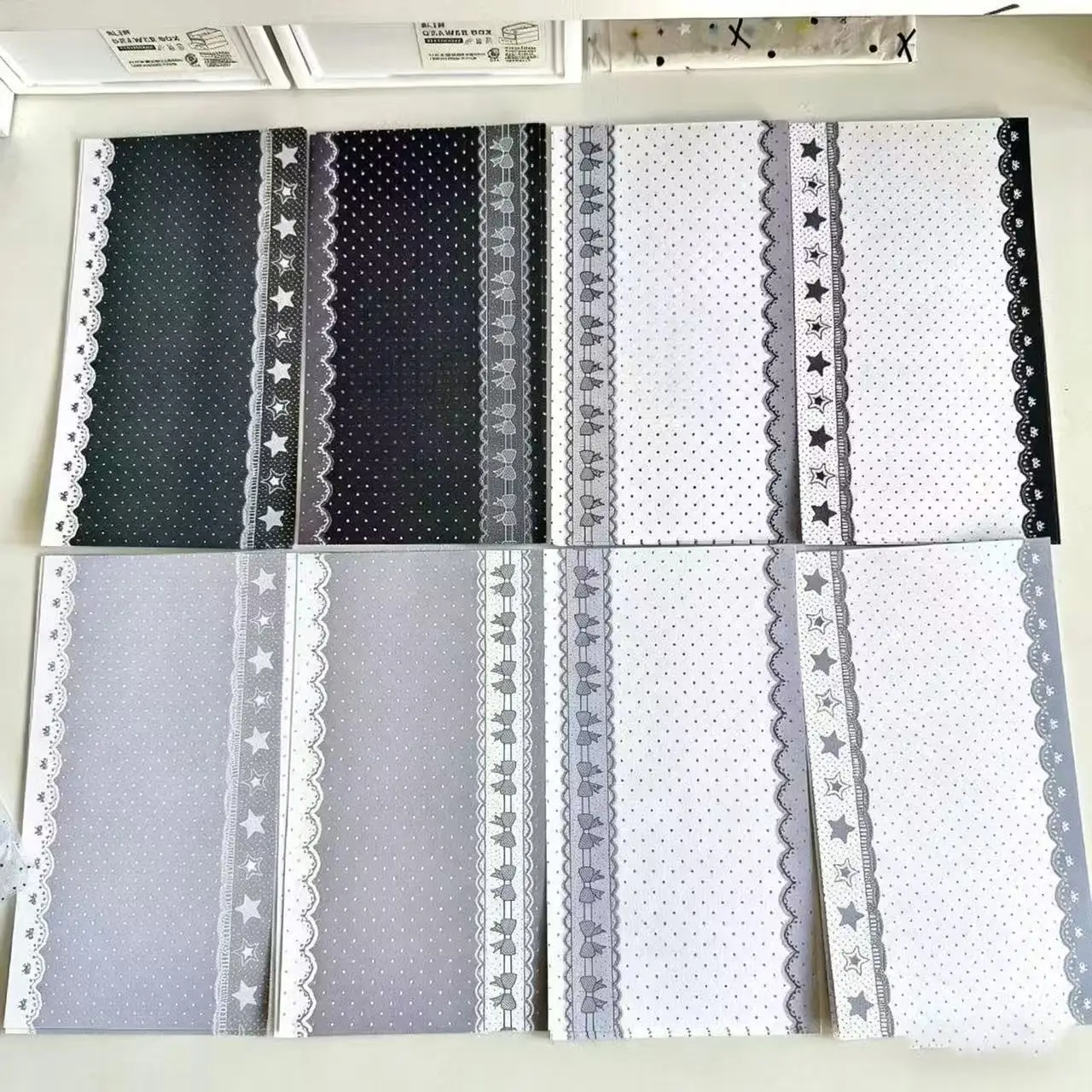 40PC Mix Original A6per Black and White Lace Polka Dot Handbook Inner Page Paper Loose-leaf Replacement Core Handbook Cute Gift