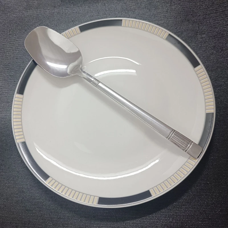 Outdoor Stainless Steel Thickening Spoon Creative Long Handle Hotel Hot Pot Spoon Soup Ladle Tableware Camping Essential Tools