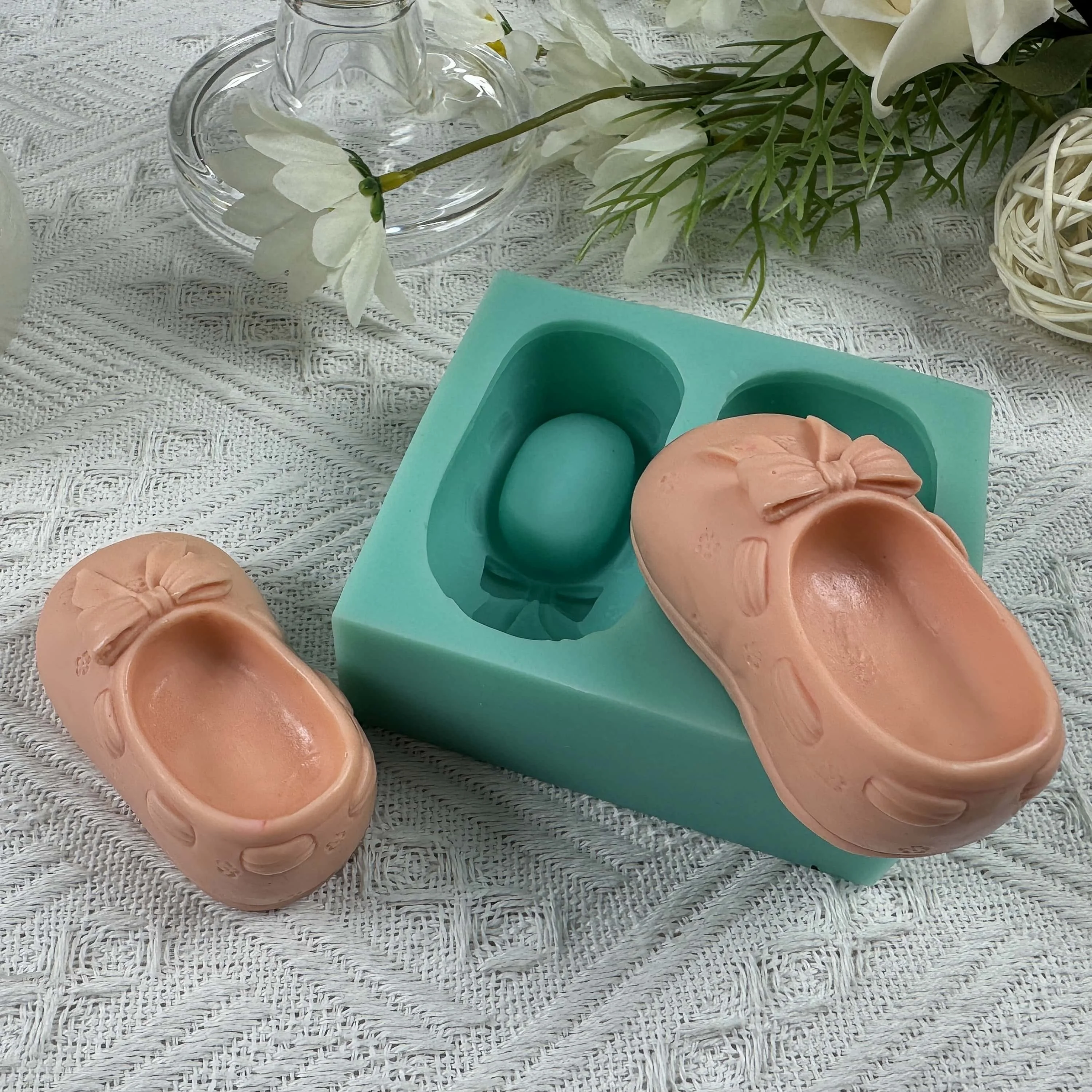 3D buta DIY silikonowe do mydła formy pachnące wosk Melt formy świec czekolada forma do masy cukrowej zdobione epoksydowe gipsowe formy rzemieślnicze