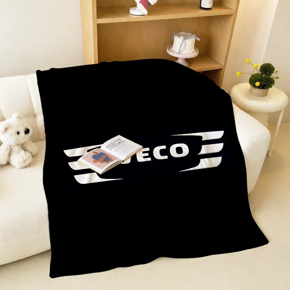 Fashion Cool Art Black Card Warm Soft Plush Blanket For Sofa Living Room Nap Home Bedroom Travel Gift Flannel I-IVECOs Hogar