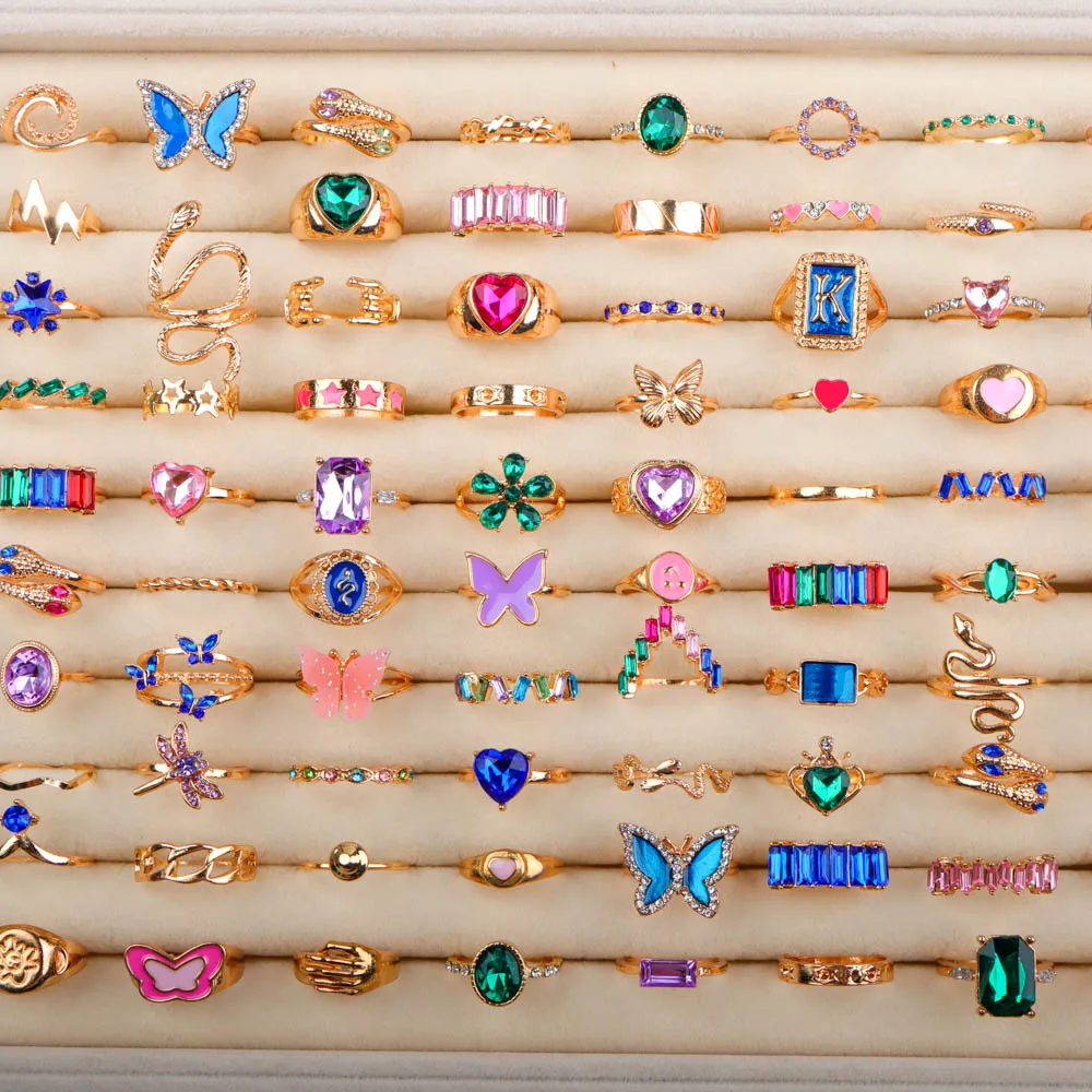 10/20/30/50Pcs/Lot Bohemia Fashion Colorful Rhinestone Women Rings Snake Heart Irregular Design Mix Jewelry Friend Gifts