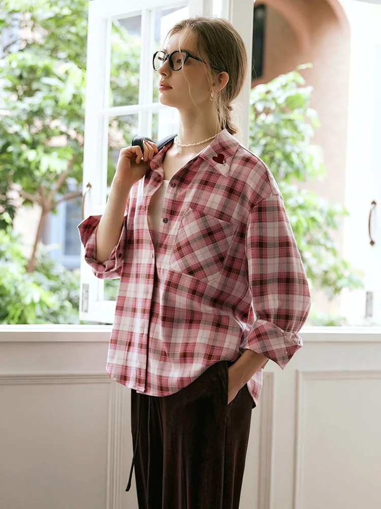 

OLrain Loose Plaid Shirts Lady Long-sleeved Lapel Casual Simple Embroidery Loose Women Blouses Spring 2025 New M56QC93263