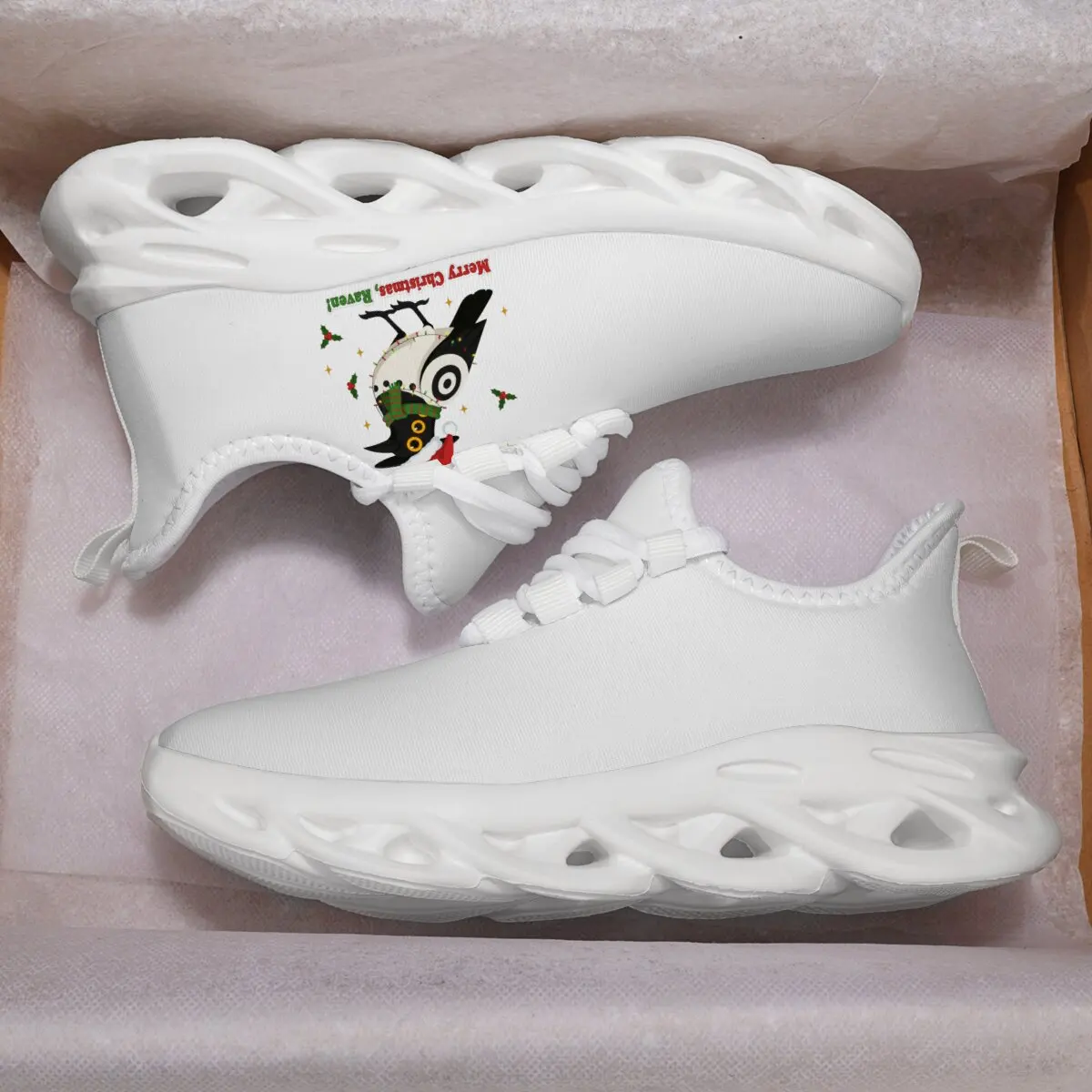 

Hollowed-out Soft-soled Tie Two-color Lightweight Casual Flying Woven Witch Hunt Team Animated Cartoon Character Sports Shoes