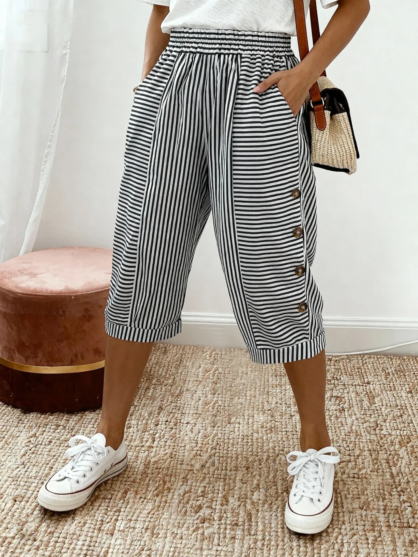 Summer Women Plus Size Black White Striped Pocktes Capri Pants High Waist Loose Casual Knee Length Trousers Side Buttons