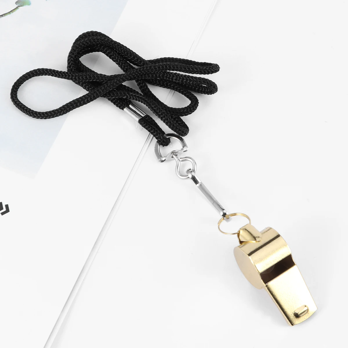 

6 PCS Outdoor Whistle Survival Loud Hanging Neck Gym Emergency Metal Lightweight