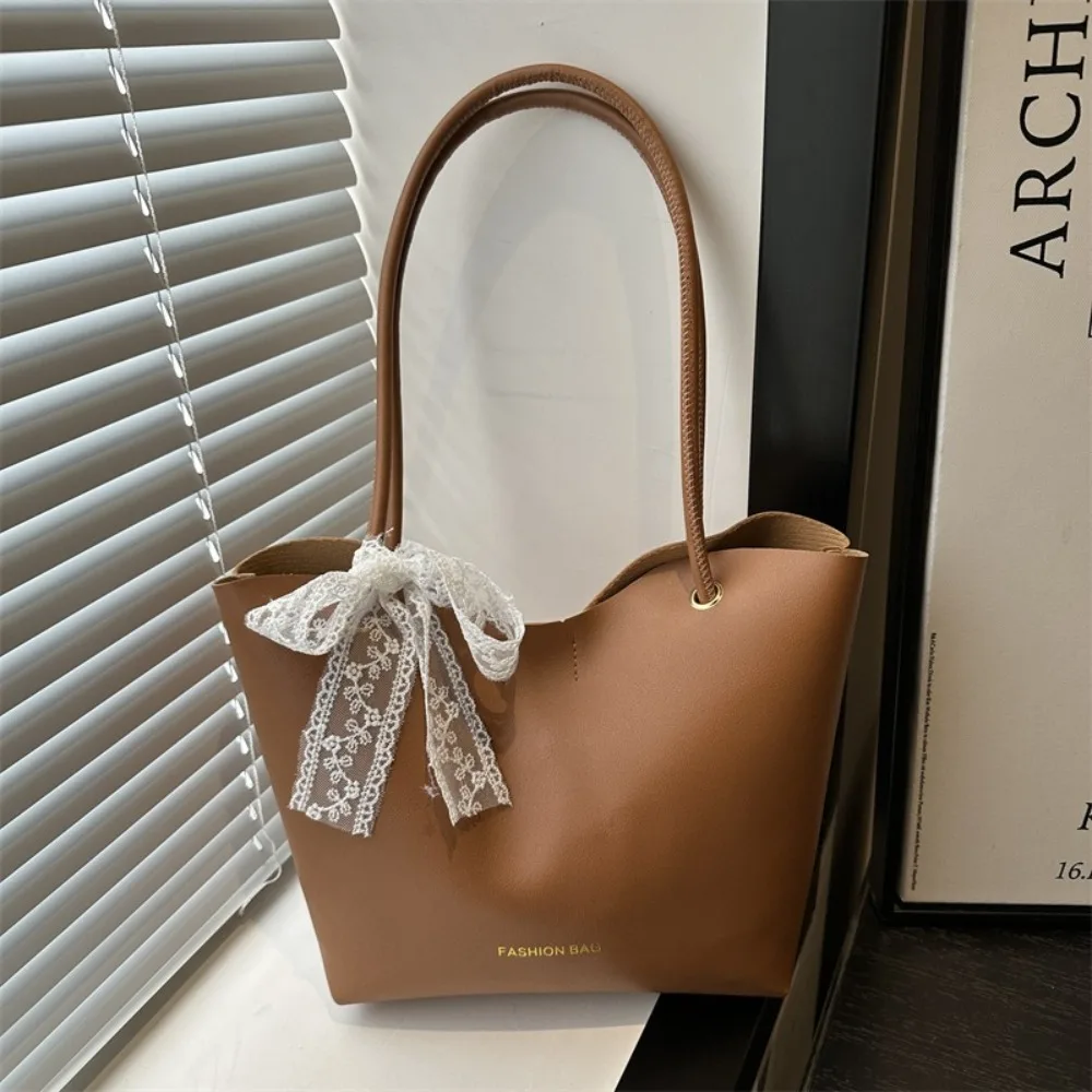 

Однотонная кожаная сумка-тоут в корейском стиле с кружевными лентами, сумка на плечо, сумка для подмышек, большая вместительная женская сумка для девочек