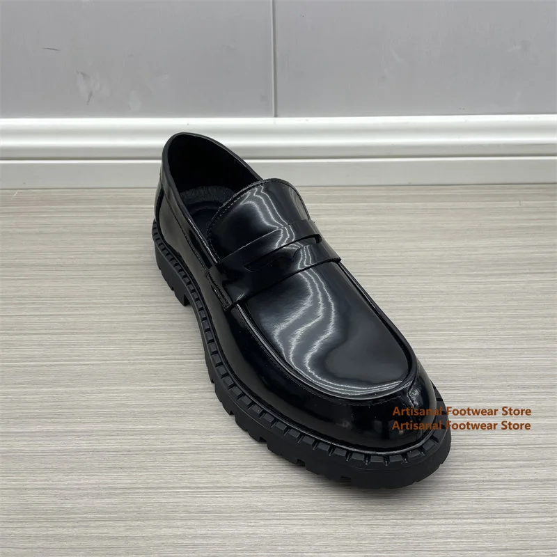 Men Black Glossy Patent Leather Loafers Thick Sole Slip-On Casual Office Dress Shoes Trendy Luxury Handmade Men's Shoes