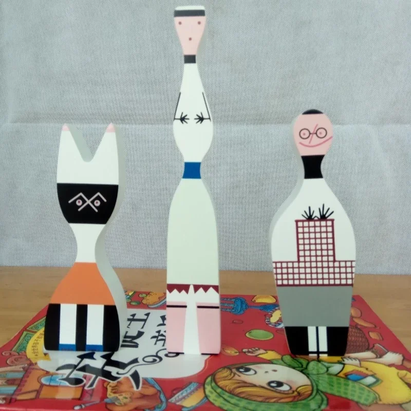 Wooden Figurines Cartoon Desktop Ornament Retro Modern Abstract Hand Painted Wood Doll Living Room Office Table Decor Gift