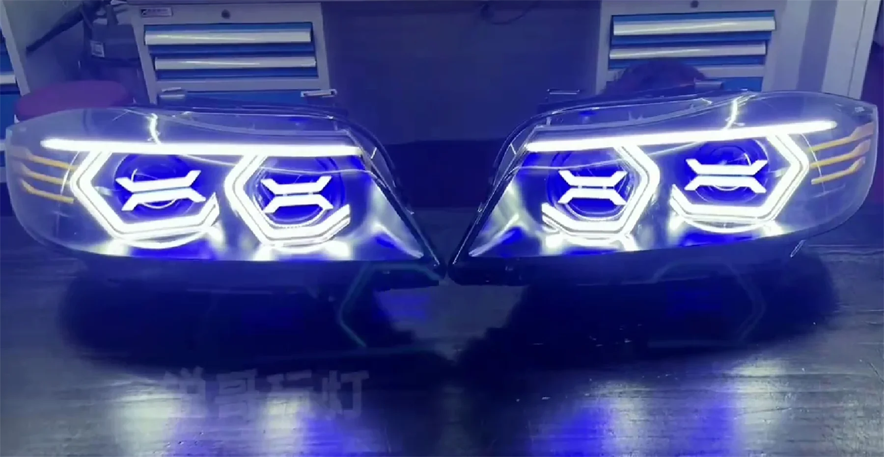 

Светодиодная фара для BMW E90 2006, OSS DRL, дневные ходовые огни, дальний ближний свет, указатель поворота