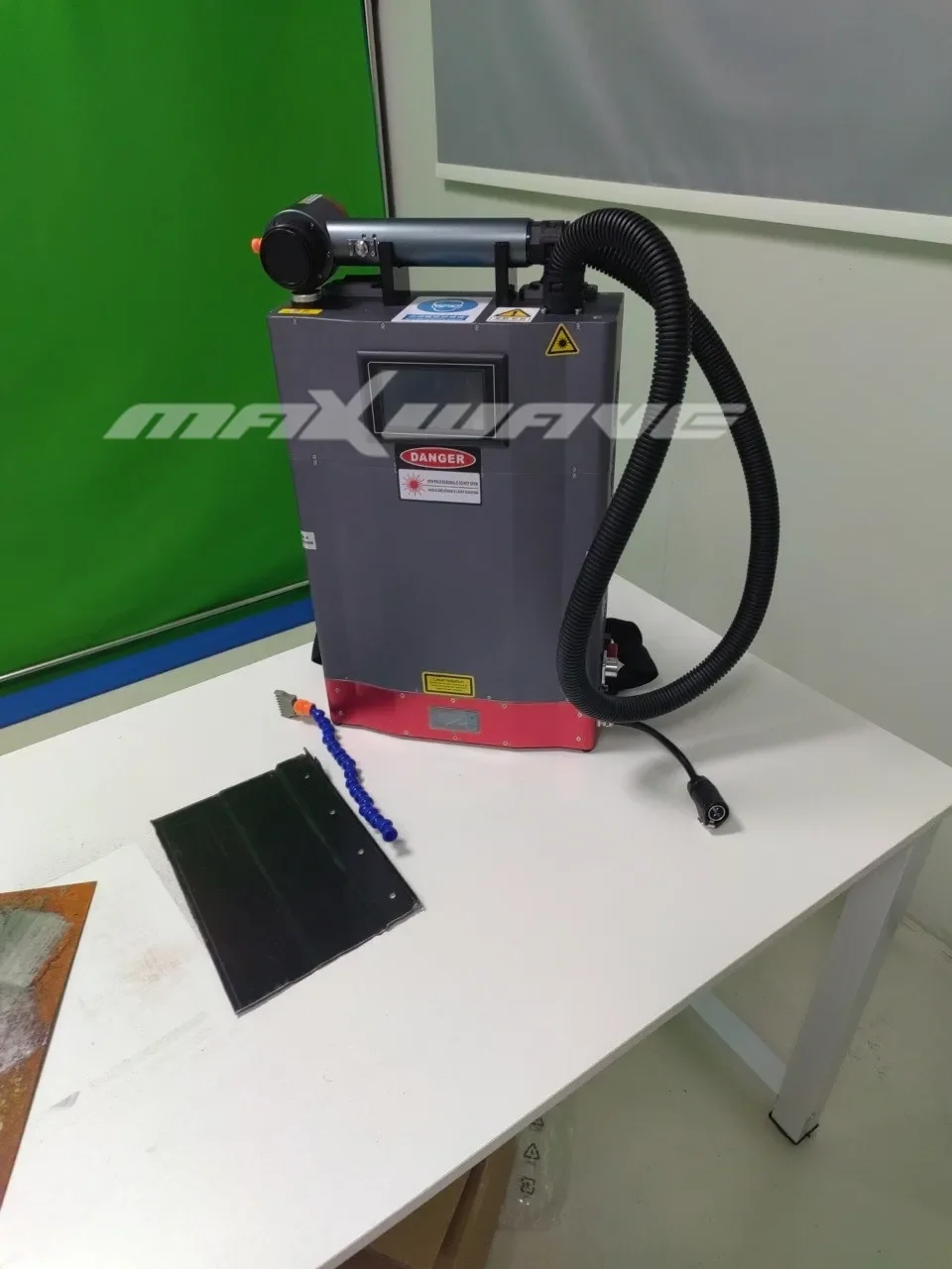 レーザーファイバークリーニングマシン,バックパック,金属,錆,オイルクリーナー,200w,100w